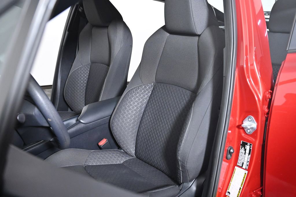 Used 2020 Toyota C-HR LE image 23