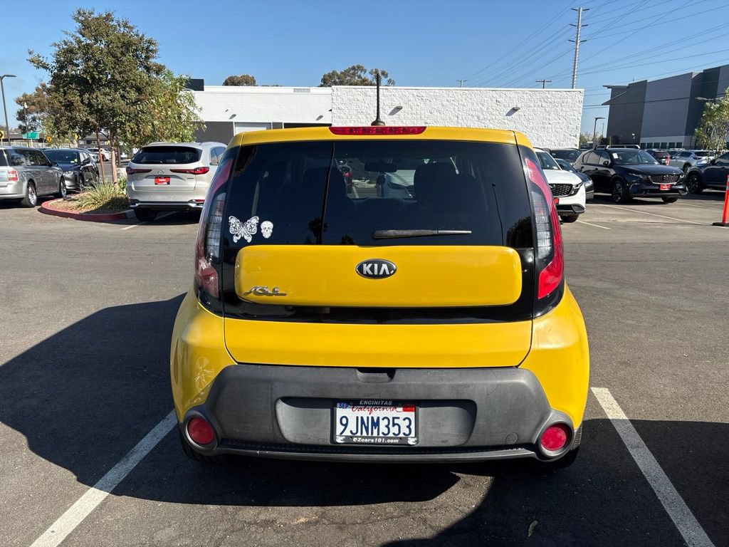 Used 2014 Kia Soul + FWD image 8