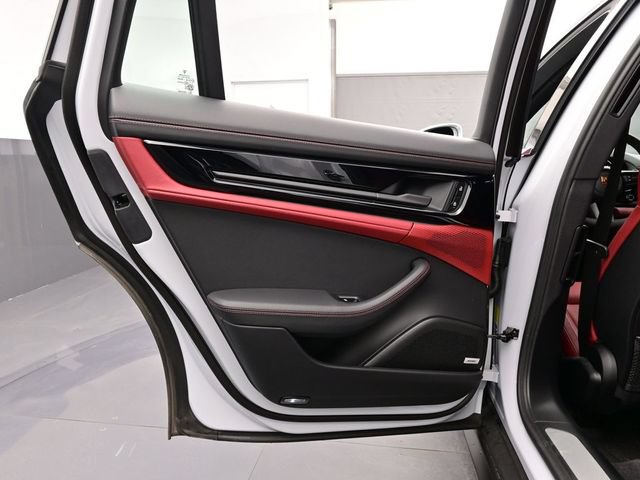 Certified 2025 Porsche Panamera 4 E-Hybrid AWD/4WD image 13