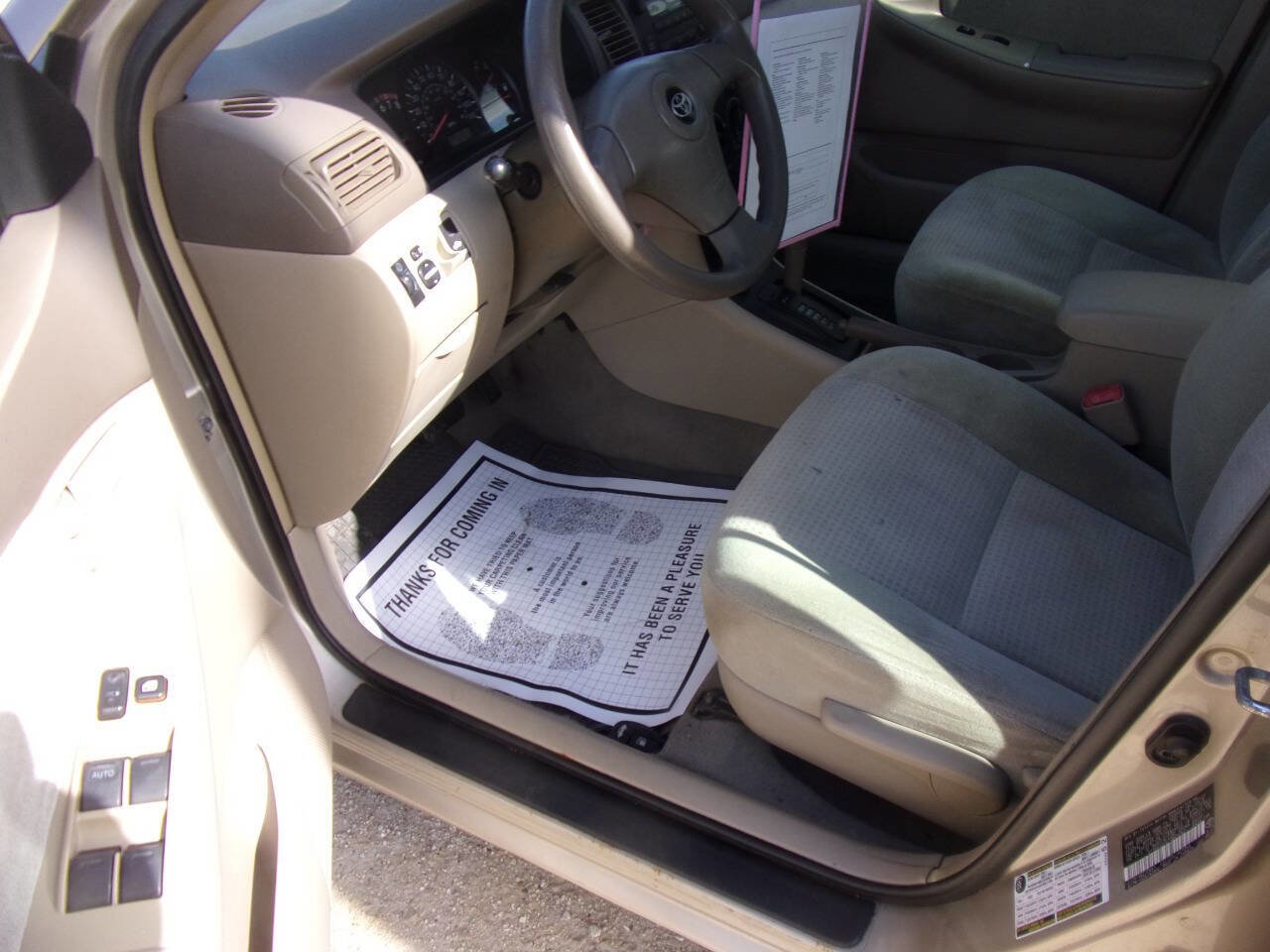 Used 2007 Toyota Corolla CE FWD image 2