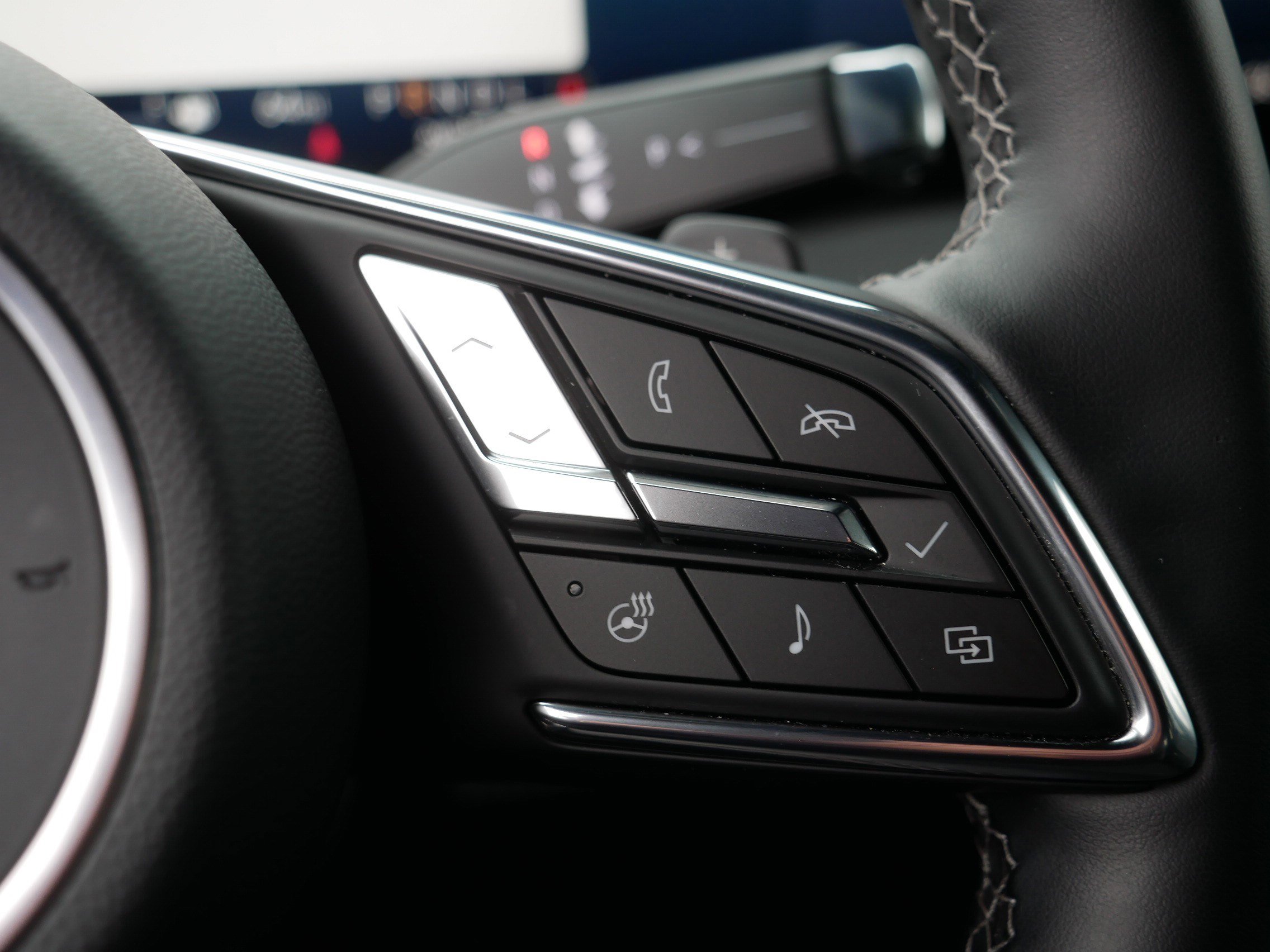 Used 2025 Buick Enclave Preferred image 29