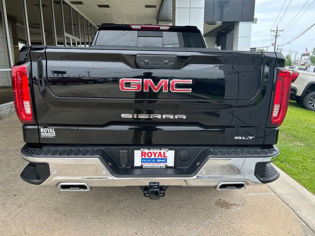 Used 2025 GMC Sierra 1500 SLT AWD/4WD image 5
