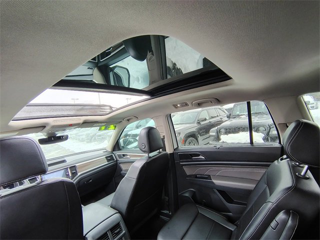 Used 2021 Volkswagen Atlas SEL image 31