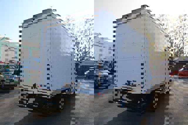 Used 2017 Mercedes-Benz Sprinter 3500 image 3