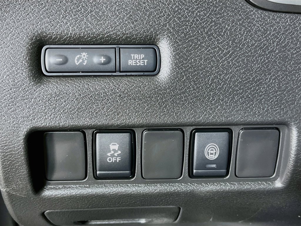 Used 2024 Nissan Murano SV w/ SV Midnight Edition Package AWD/4WD image 12