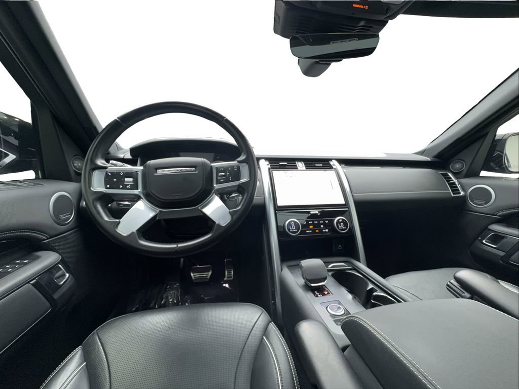 Used 2023 Land Rover Discovery HSE R-Dynamic image 35