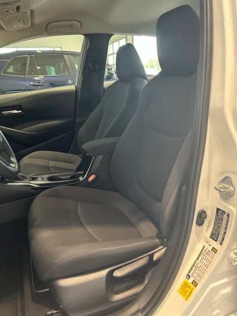 Used 2021 Toyota Corolla LE w/ LE Convenience Package FWD image 7