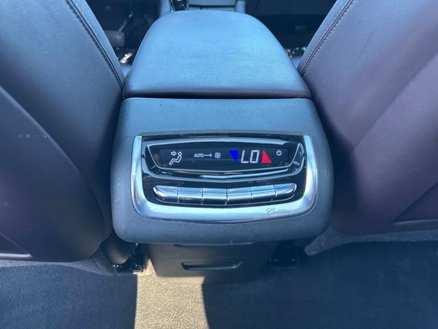 Used 2021 Cadillac XT6 Premium Luxury AWD/4WD image 16
