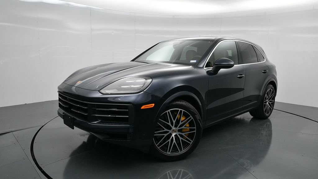Certified 2025 Porsche Cayenne S AWD/4WD image 15
