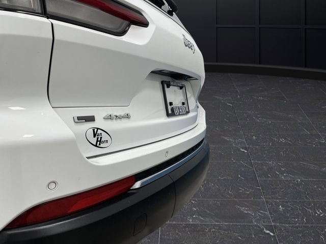 Used 2023 Jeep Grand Cherokee L Limited image 36