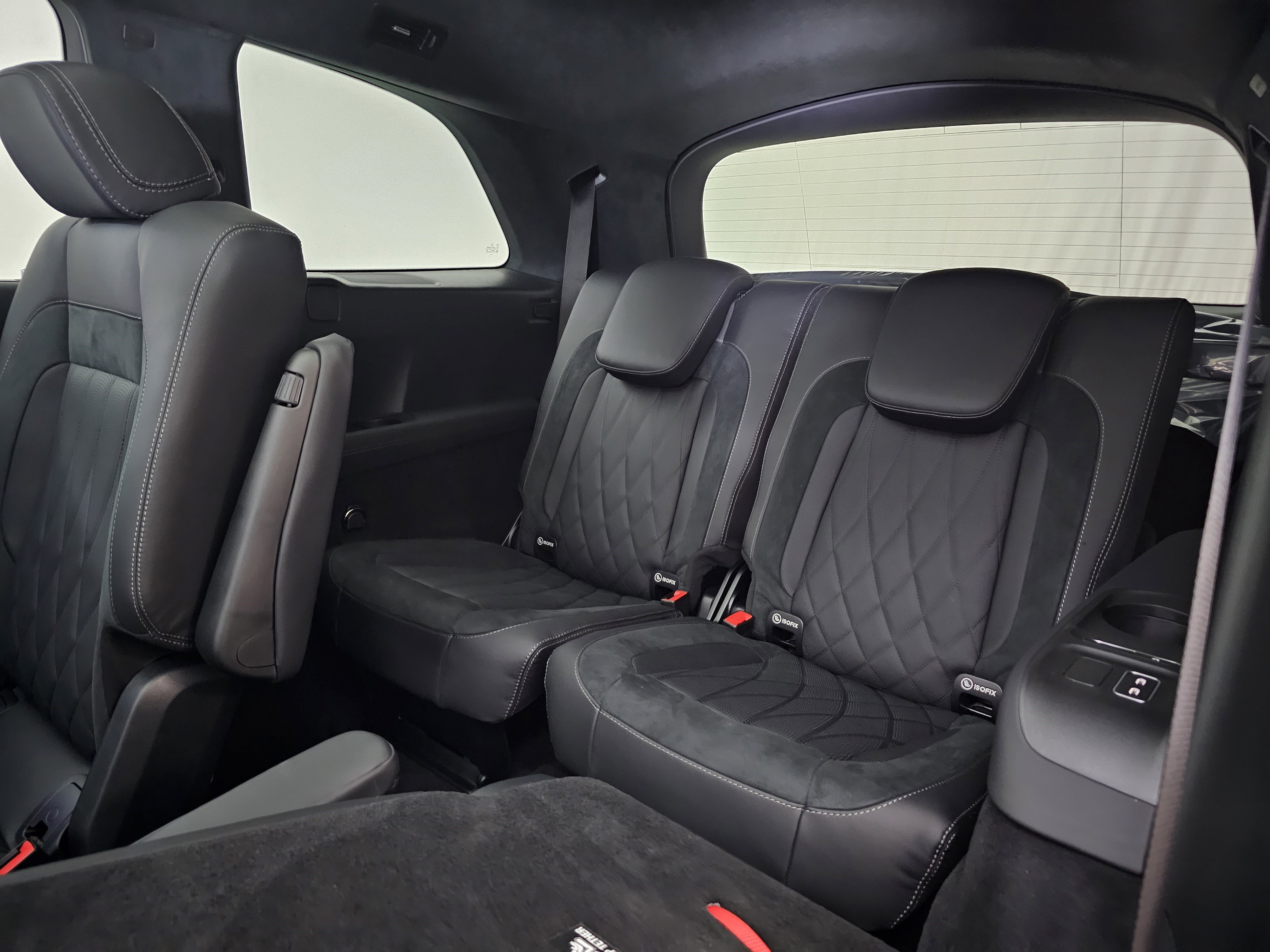 New 2026 Mercedes-Benz GLS 63 AMG 4MATIC image 22