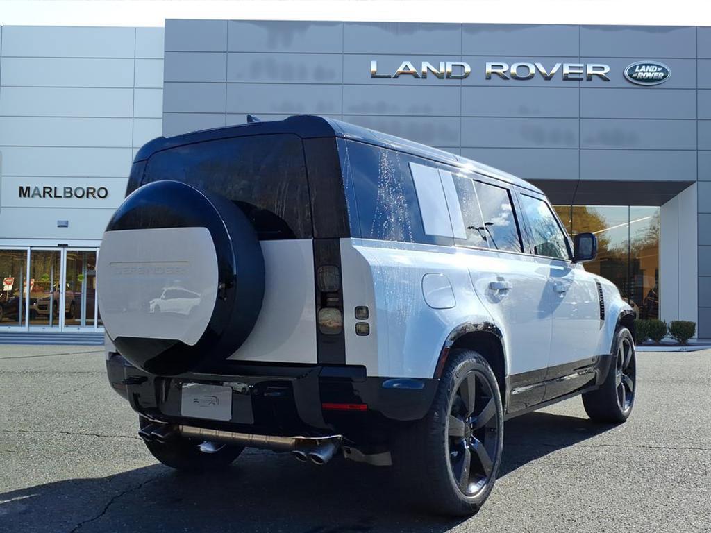 New 2026 Land Rover Defender 110 V8 image 2