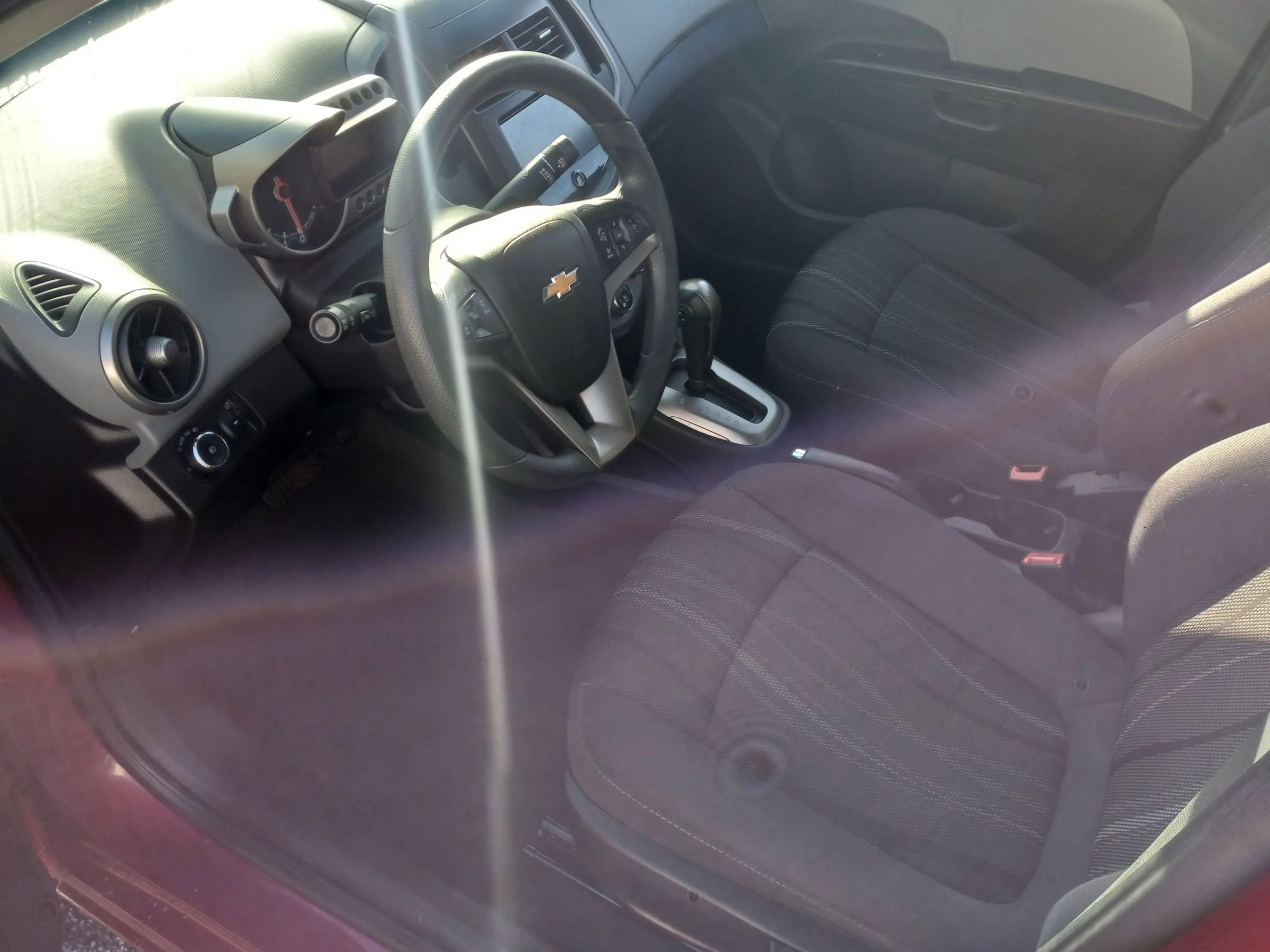 Used 2014 Chevrolet Sonic LT w/ LT Promotional Package image 8