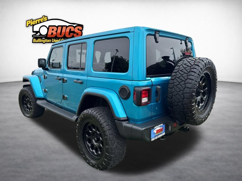Used 2018 Jeep Wrangler Unlimited Sahara w/ Cold Weather Group AWD/4WD video 3