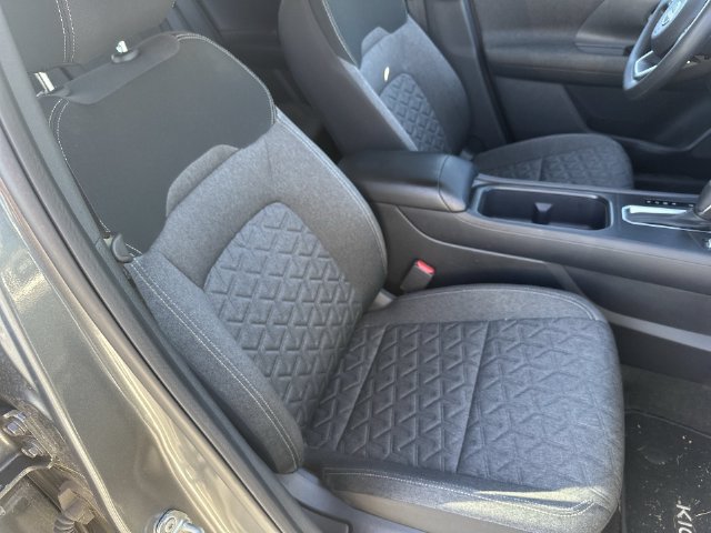 Used 2025 Nissan Kicks SV FWD image 26