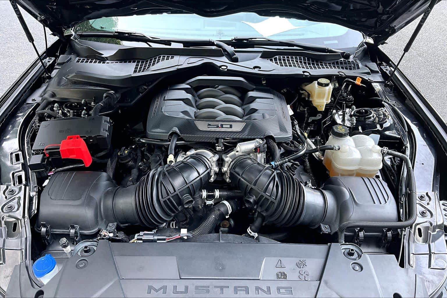Used 2025 Ford Mustang GT RWD image 28