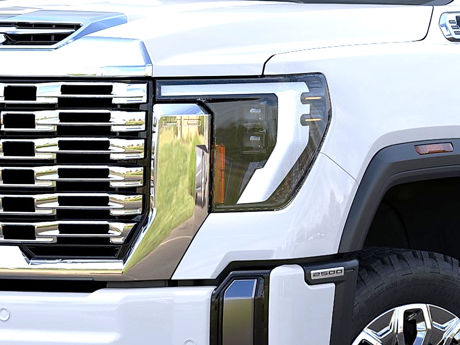 New 2026 GMC Sierra 2500 Denali w/ Denali Reserve Package AWD/4WD image 10