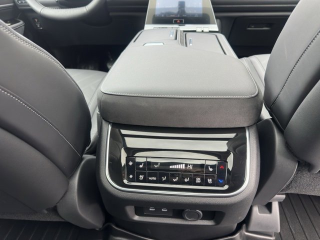 Used 2026 INFINITI QX80 Luxe w/ Cargo Package image 28