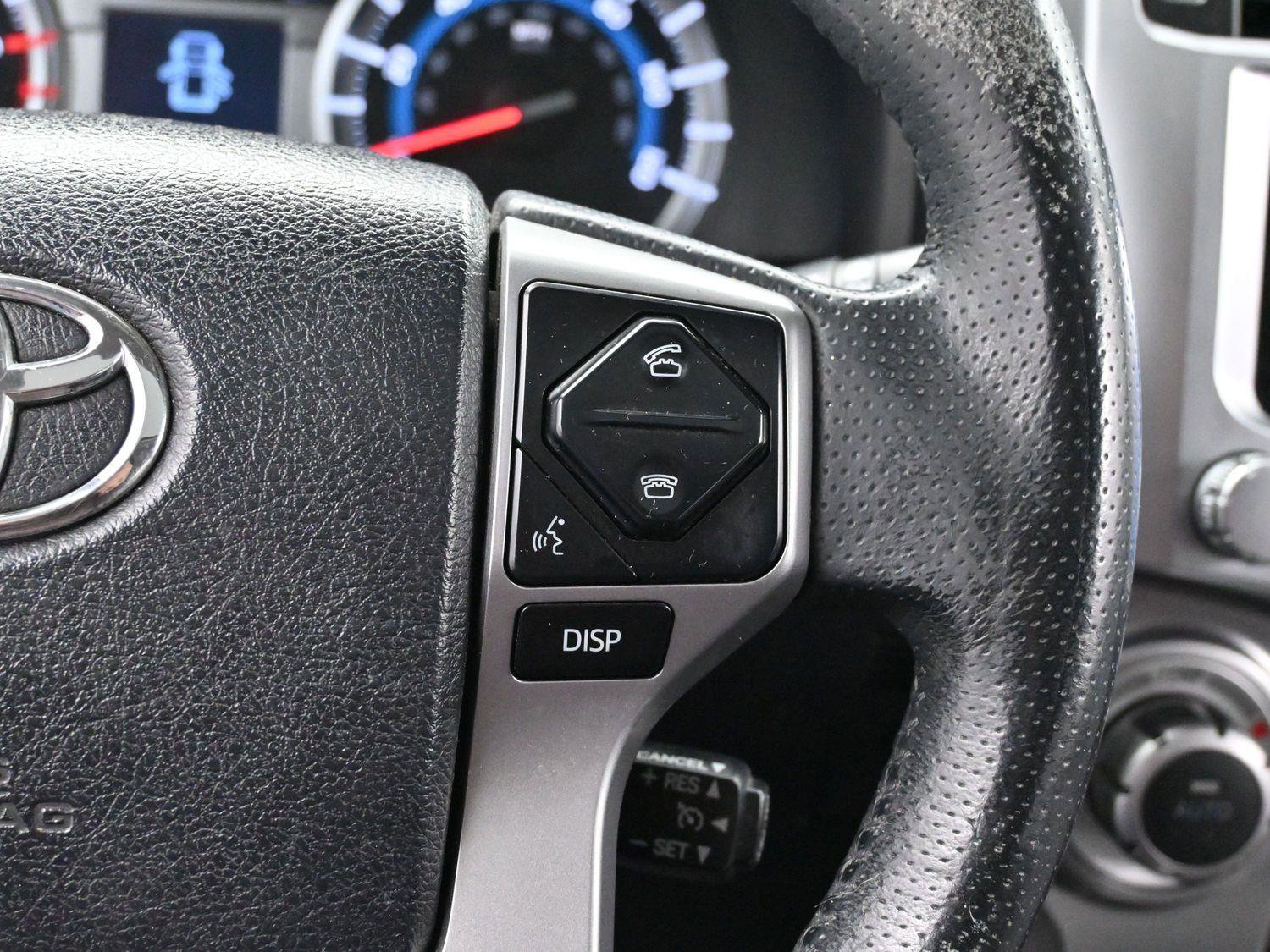 Used 2014 Toyota 4Runner Limited image 16