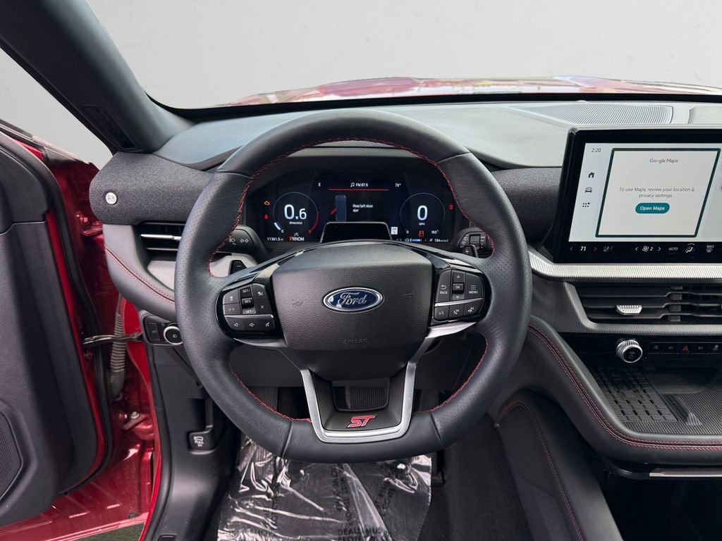 Used 2025 Ford Explorer ST AWD/4WD image 13