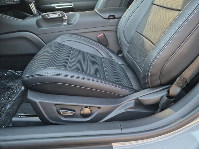 New 2026 Ford Mustang GT Premium w/ GT Performance Package RWD image 4