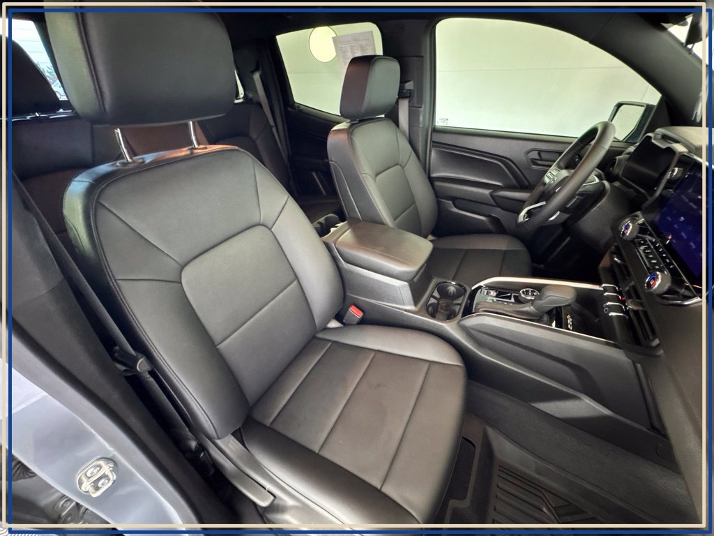 Certified 2025 Chevrolet Colorado Trail Boss AWD/4WD image 43