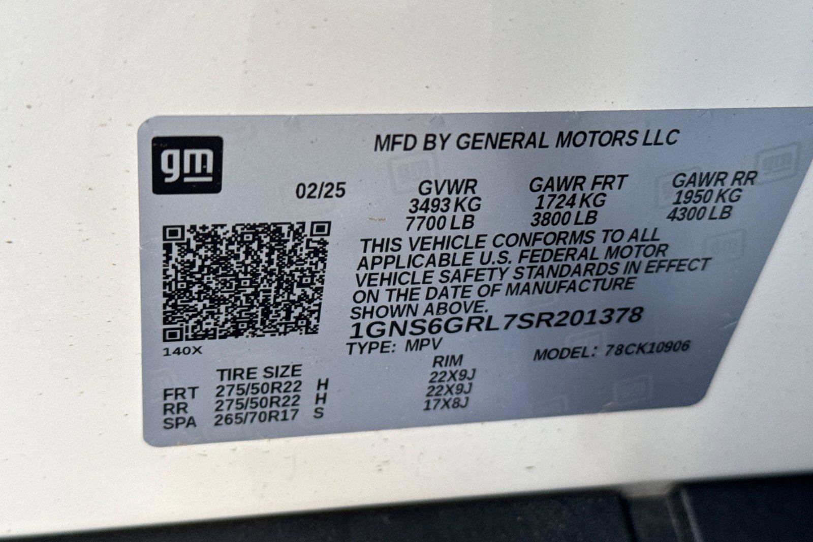 New 2025 Chevrolet Suburban High Country image 40