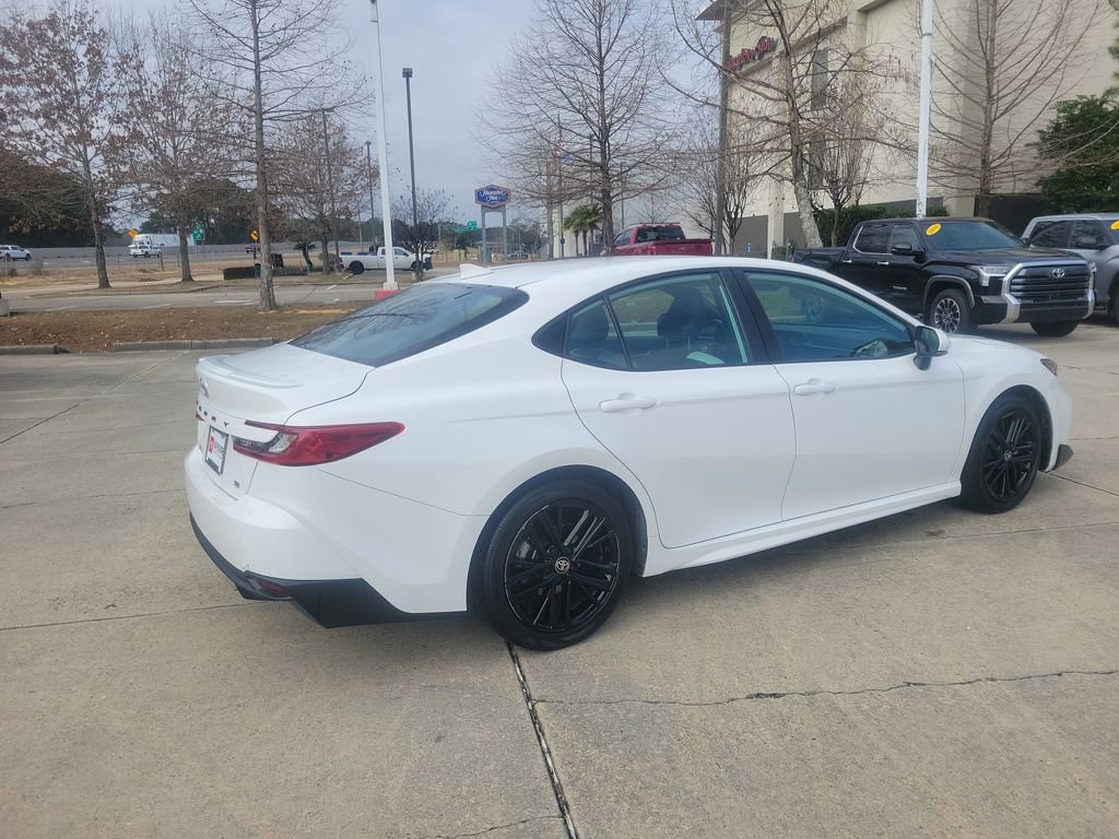 Certified 2025 Toyota Camry SE image 8