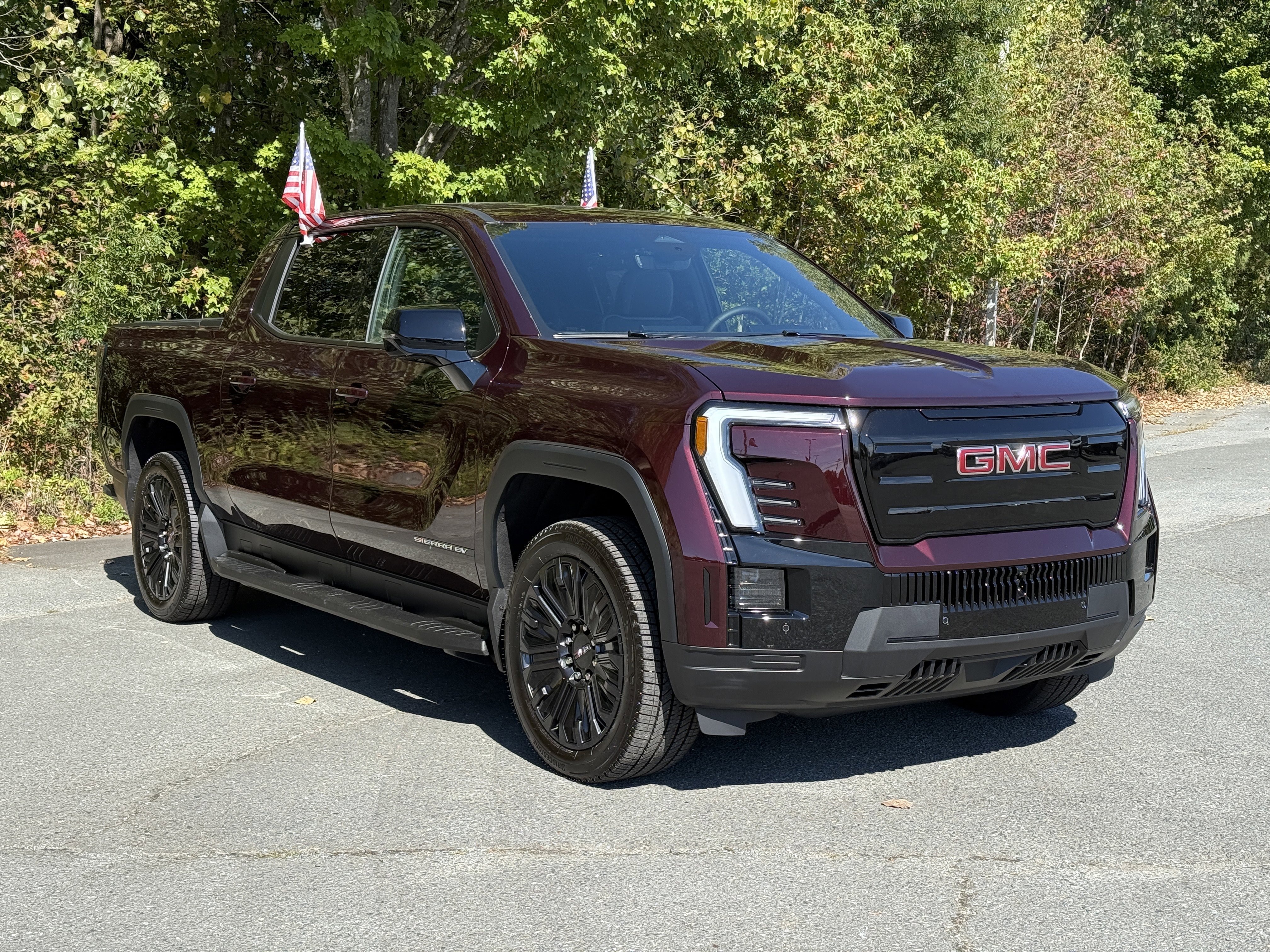 New 2026 GMC Sierra EV Elevation w/ Premium Package image 3