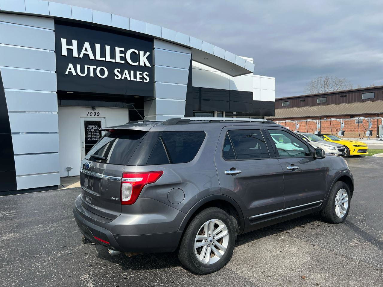 Used 2012 Ford Explorer XLT AWD/4WD image 7