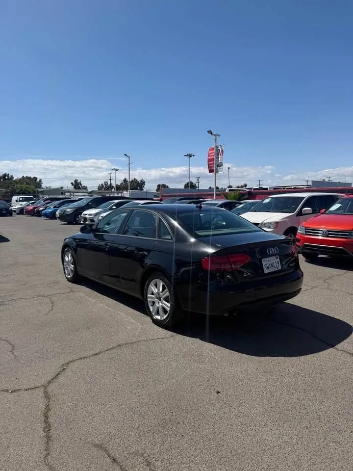 Used 2010 Audi A4 2.0T Premium FWD image 3