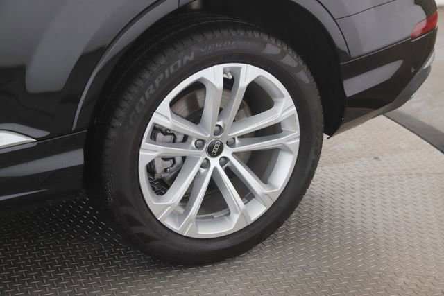 Used 2025 Audi Q7 2.0T Premium Plus image 14
