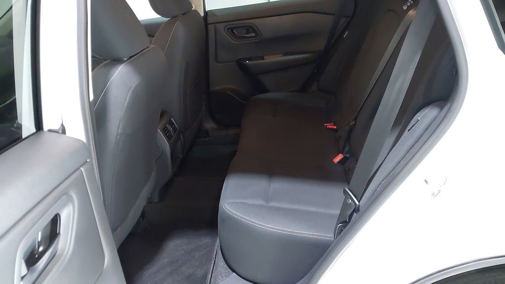 Certified 2025 Nissan Rogue S image 21