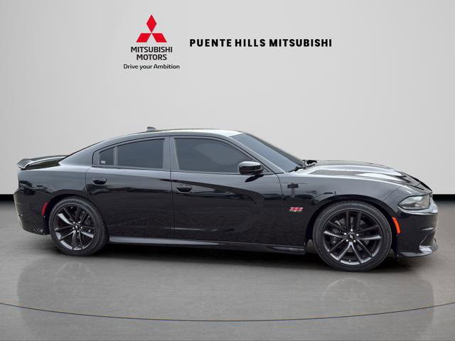 Used 2019 Dodge Charger Scat Pack w/ Navigation & Travel Group image 3