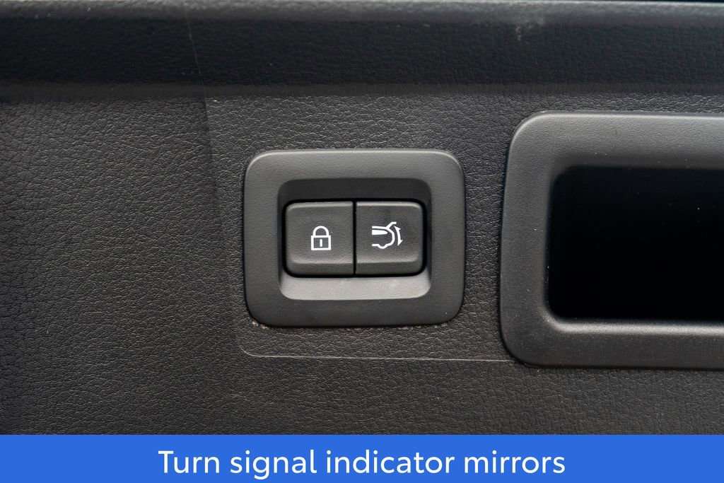 Used 2025 MAZDA CX-50 AWD 2.5 Hybrid w/ Premium Pkg image 11