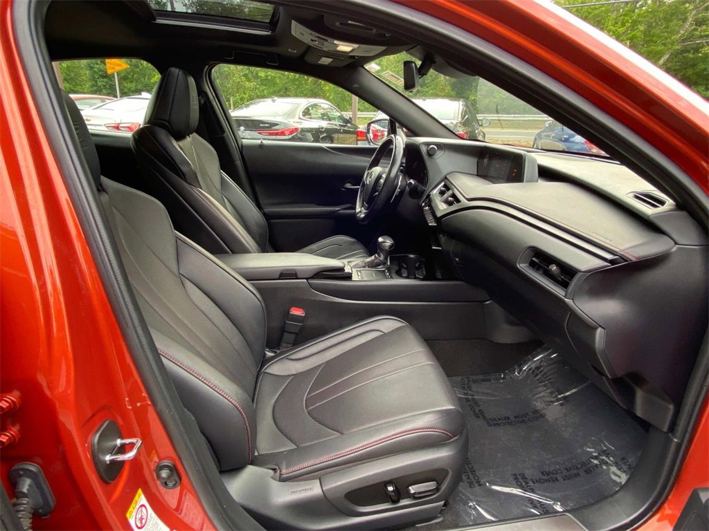 Used 2019 Lexus UX 250h F Sport image 10