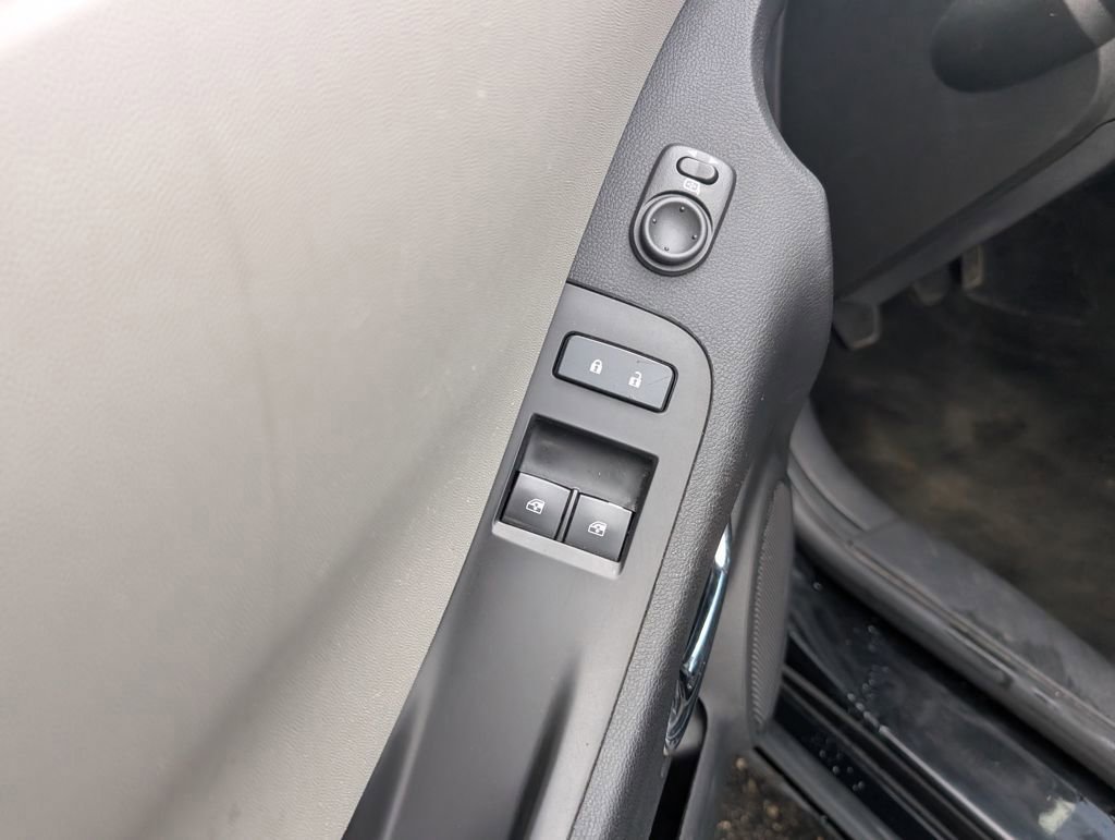 Used 2015 Chevrolet Camaro LS image 10