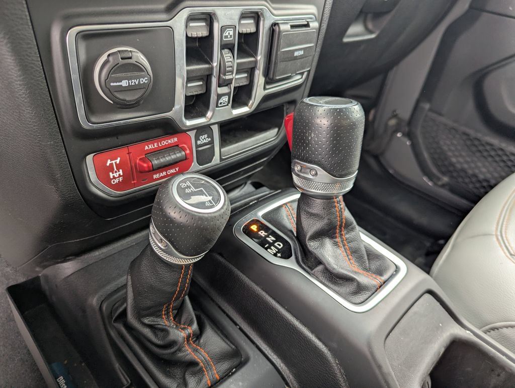 Used 2021 Jeep Gladiator Mojave AWD/4WD image 15