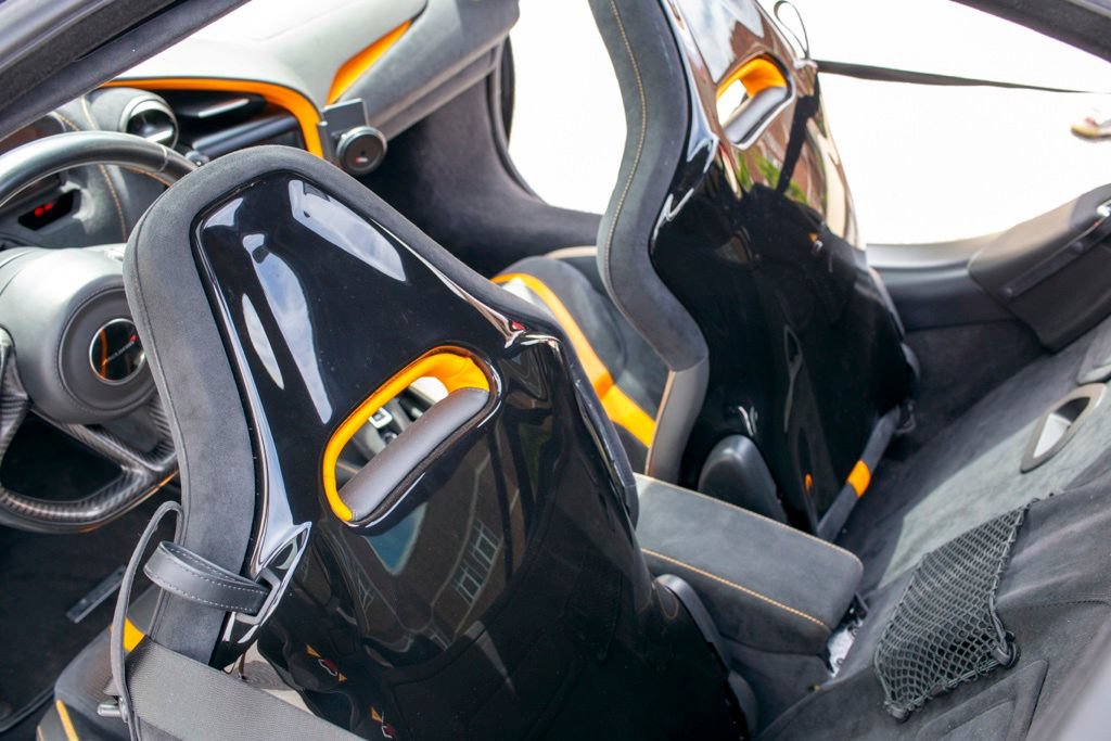 Used 2018 McLaren 720S Performance RWD image 65