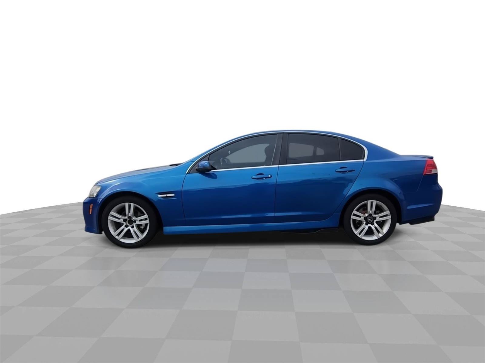 Used 2009 Pontiac G8 w/ Premium Package RWD image 5