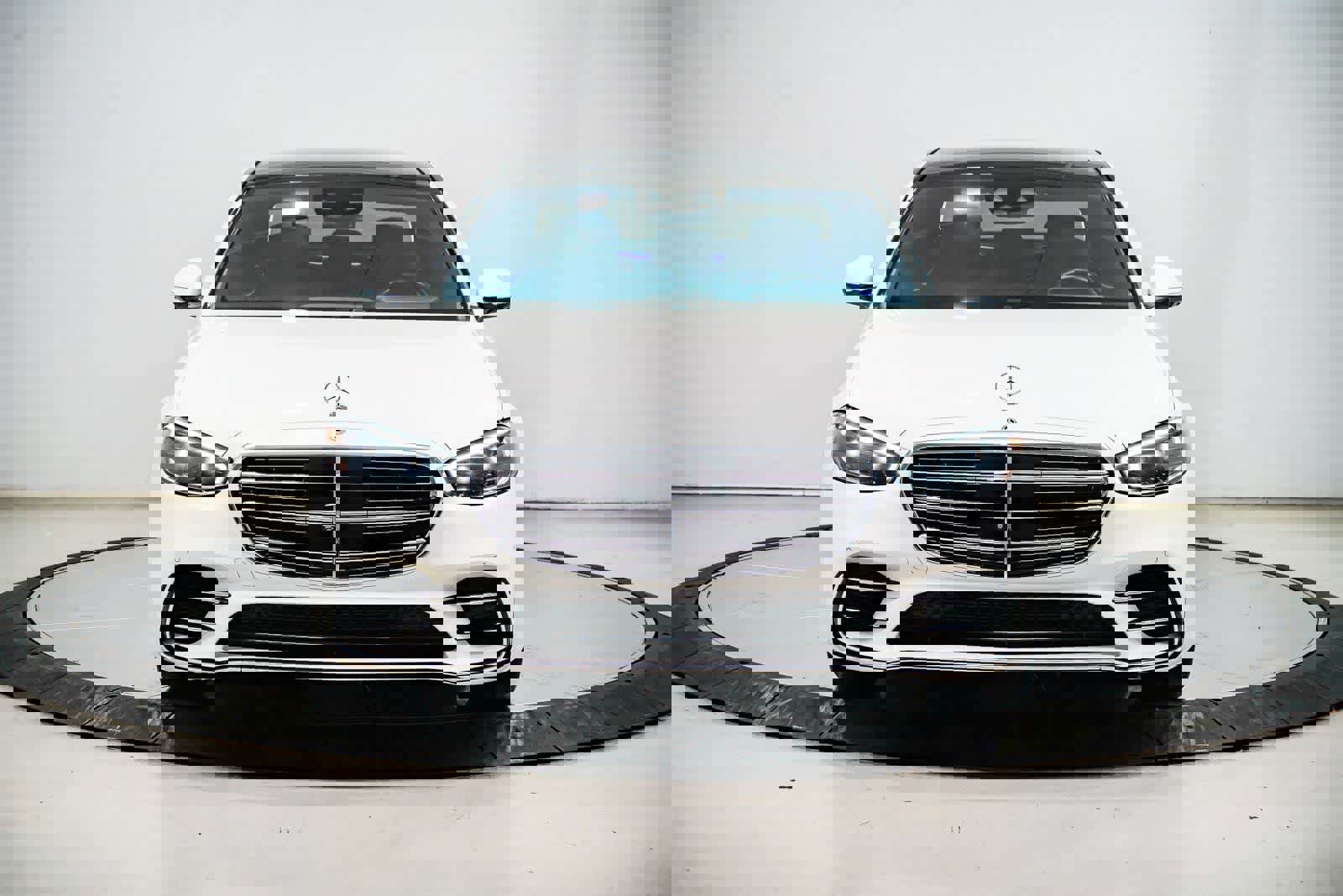 Certified 2022 Mercedes-Benz S 580 4MATIC Sedan image 6