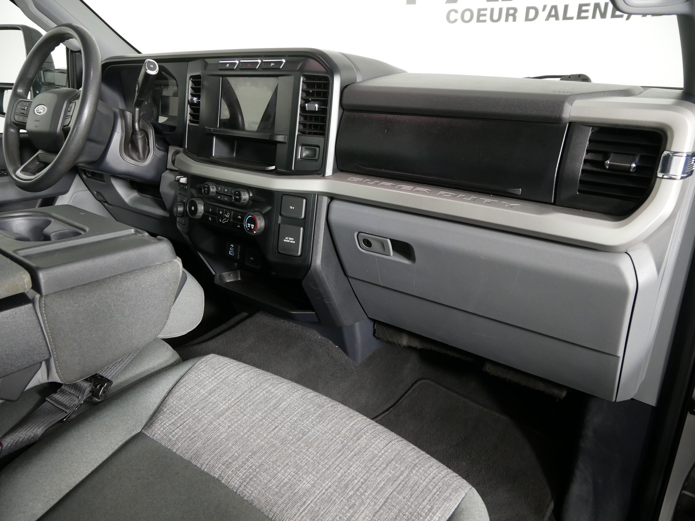 Used 2024 Ford F350 XLT AWD/4WD image 16