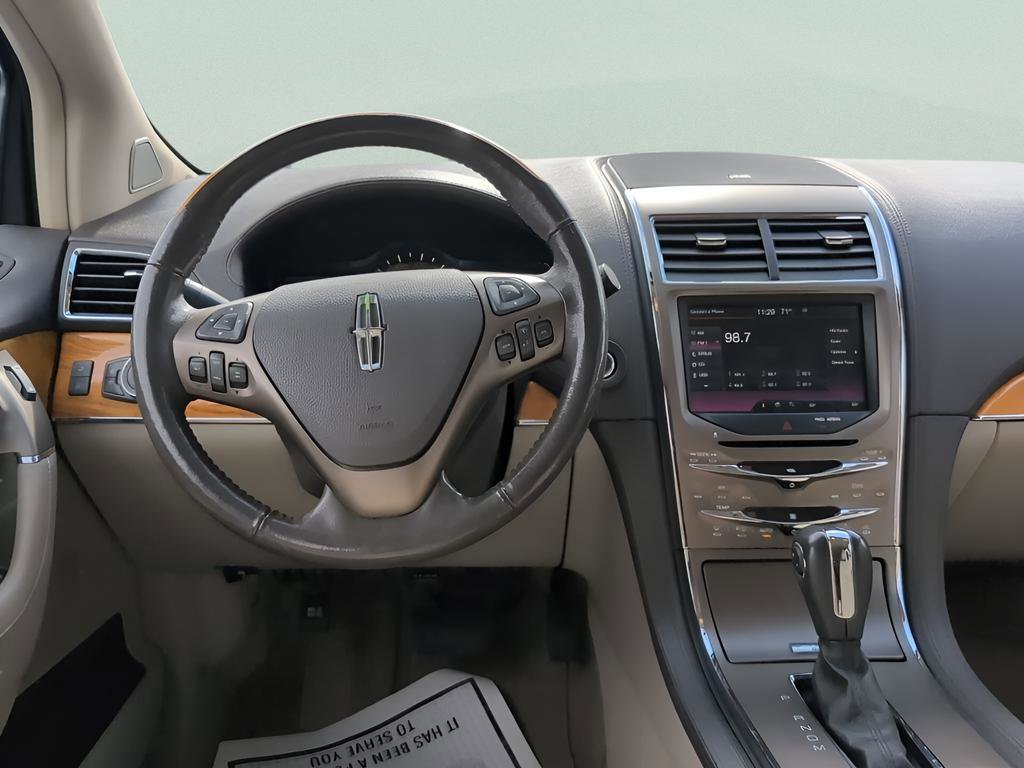 Used 2012 Lincoln MKX AWD image 14