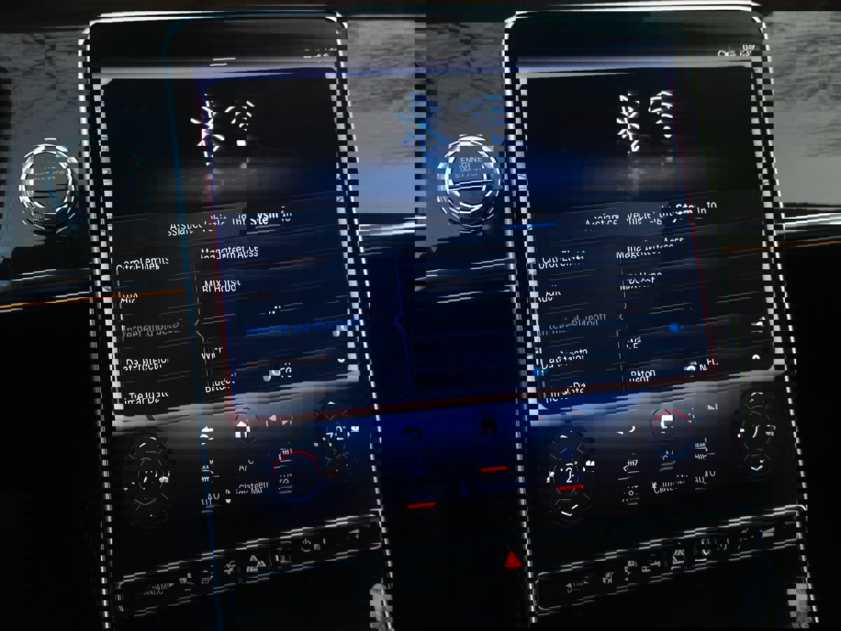 Used 2023 Mercedes-Benz S 580e 4MATIC Sedan w/ Warmth & Comfort Package image 65