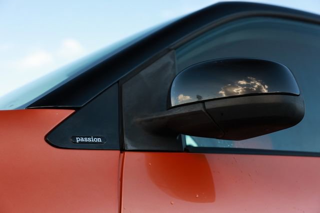 Used 2016 smart fortwo passion image 42