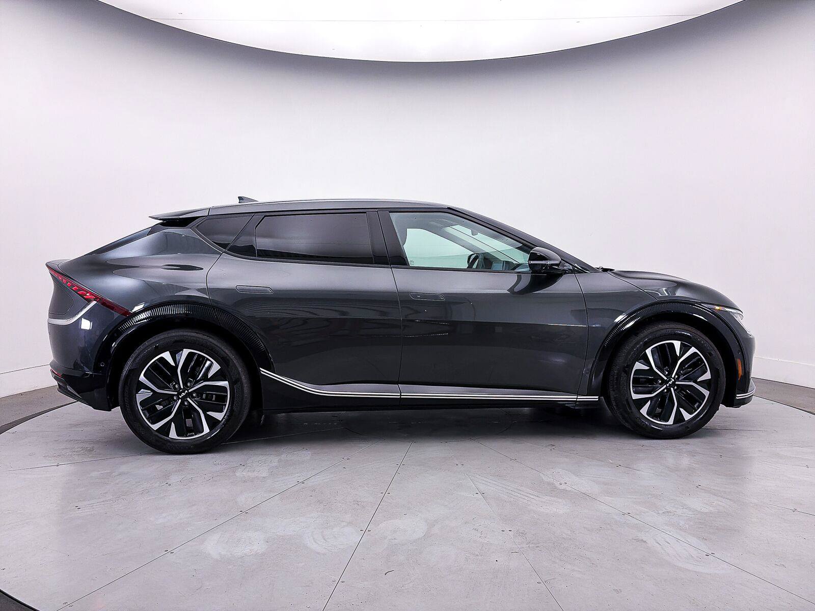 Used 2023 Kia EV6 Wind w/ Wind Technology Package RWD image 41