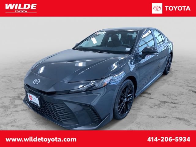 Certified 2025 Toyota Camry SE image 1