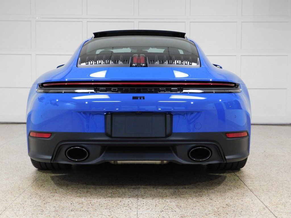 Used 2025 Porsche 911 Carrera S image 5