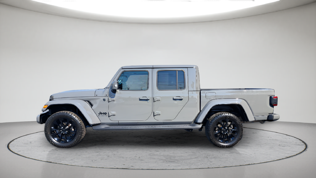 Used 2022 Jeep Gladiator Overland AWD/4WD image 8