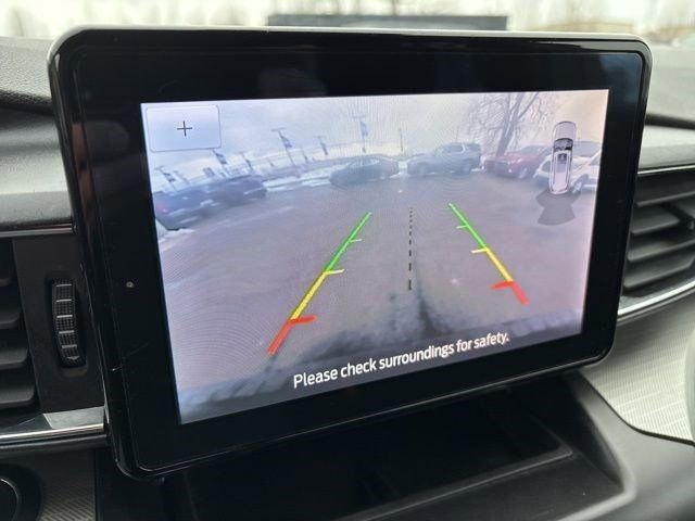 Used 2020 Ford Explorer XLT w/ Equipment Group 202A image 24